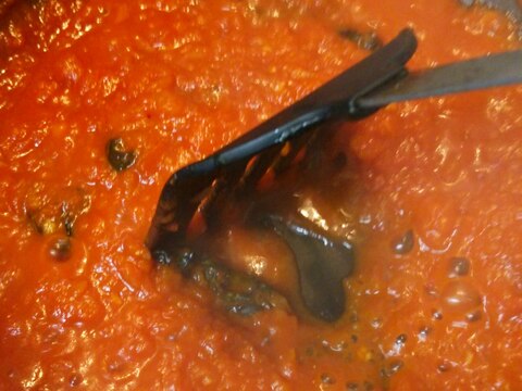 【肉にもどうぞ】簡単トマトソース